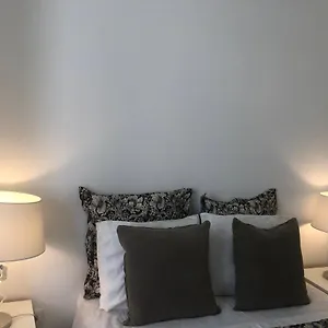 Miguel Torga Typical House Apartamento